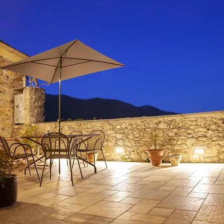 Апартаменты Papiriana La Casa Del Borgo_ Breathtaking Sea Wiew Фоздиново